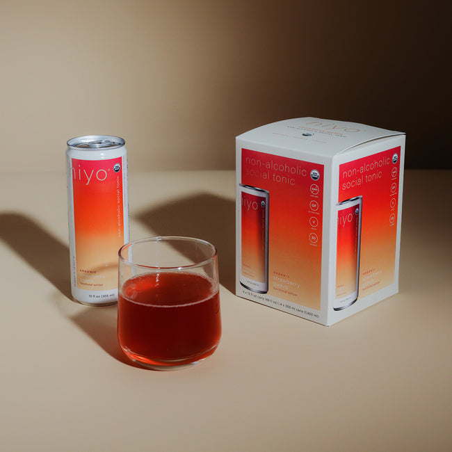 Hiyo Strawberry Guava Non-Alcoholic Social Tonic Main Image